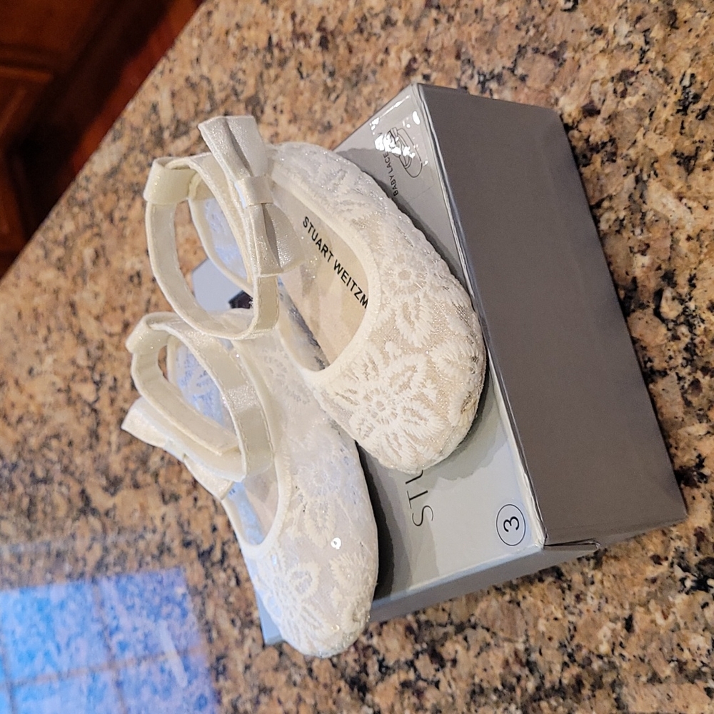 Stuart Weitzman ankle flats
